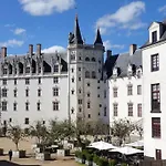 Grande Chambre Independante, Charme, Calme Sur Jardin, Nantes Centre, Acces Prive Par Escalier De L\'Immeuble, Sdb & Wc Prives, 10 Minutes Gare Et Palais Des Congres